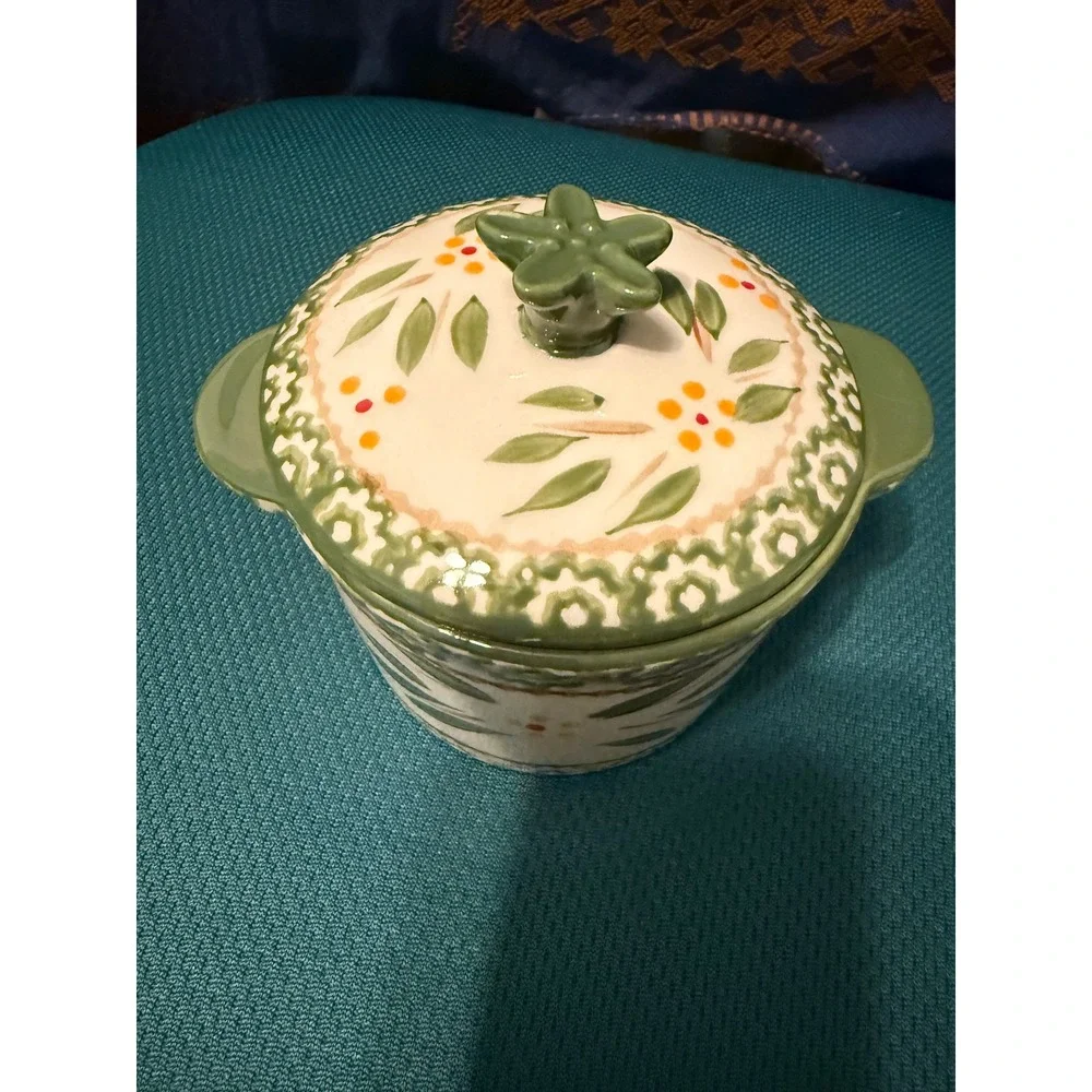 Temp-tations by Tara Old World Green 8 oz Lidded‎ Ramekin Hand Painted Ceramic